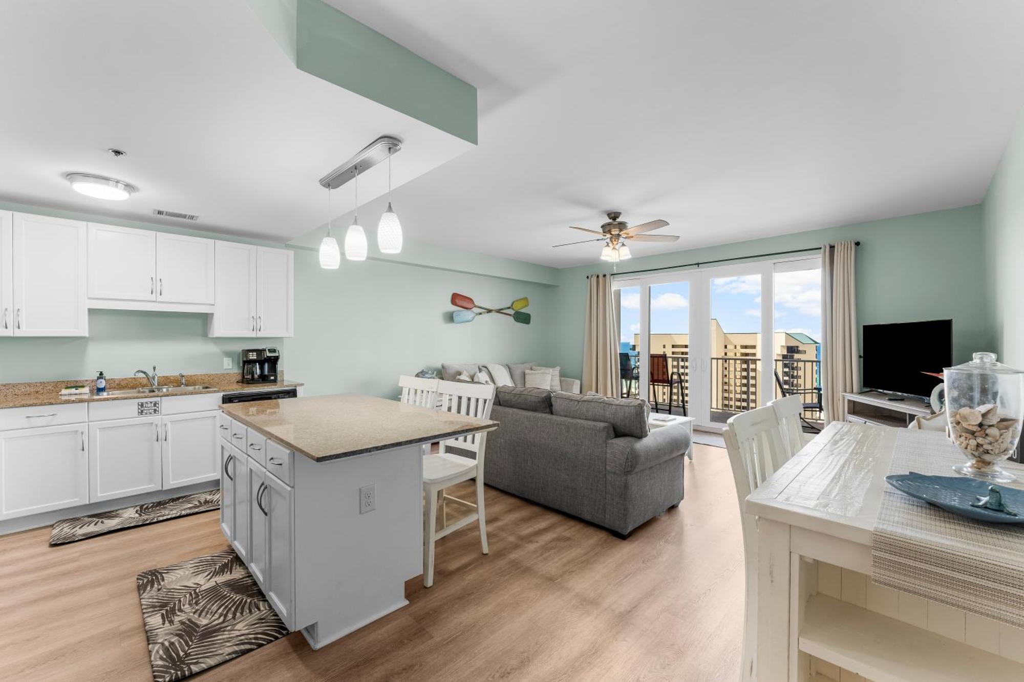 Living Right At Laketown Wharf #1016 By Nautical Properties Panama City Beach Dış mekan fotoğraf